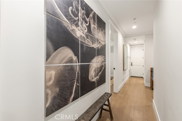 Detail Gallery Image 5 of 44 For 204 S Helberta, Redondo Beach,  CA 90277 - 4 Beds | 4 Baths