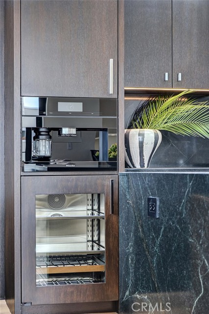 315 25th, Manhattan Beach, California 90266, 3 Bedrooms Bedrooms, ,3 BathroomsBathrooms,Residential,For Sale,25th,SB26081784