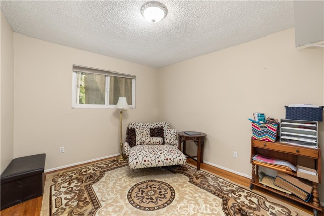 Detail Gallery Image 14 of 34 For 431 W Highland Ave, Redlands,  CA 92373 - 3 Beds | 2/1 Baths