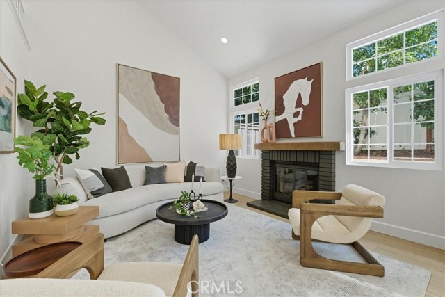 12 Gettysburg, Irvine CA: https://media.crmls.org/medias/fa76d149-ee1d-4c2e-9042-d95e6a36b916.jpg