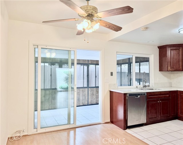 914 Fairview Avenue, Arcadia CA: https://media.crmls.org/medias/fa777e85-9504-4218-9d04-b9f171046825.jpg