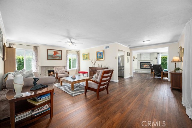 4435 Via Del Prado, Yorba Linda CA: https://media.crmls.org/medias/fa78375f-ea28-48c4-9907-8c7c8aa38ab8.jpg