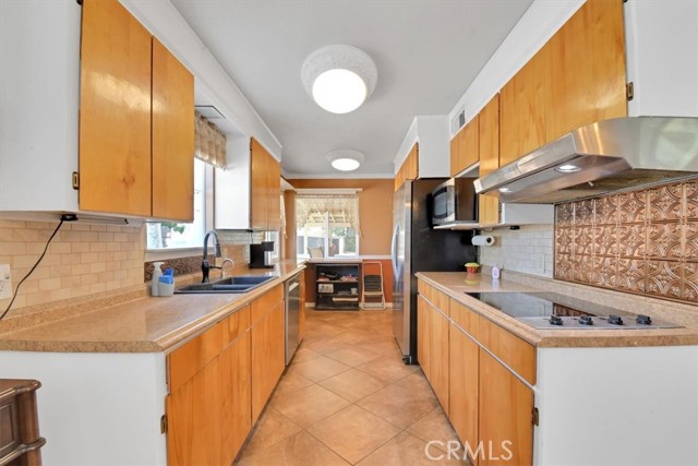 2124 Erle Road, Marysville CA: https://media.crmls.org/medias/fa784c33-5d7f-4dcf-bd50-3c44091ece92.jpg