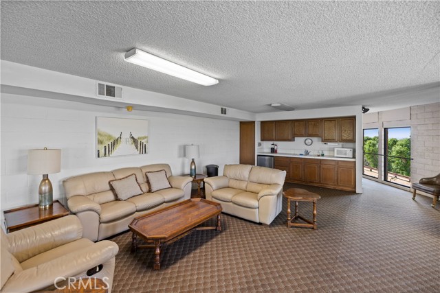 Image 45 of 54 For 2700 Panorama Drive 208