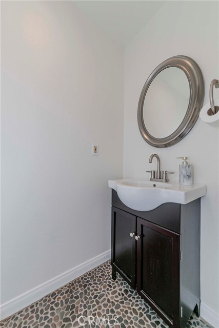 Detail Gallery Image 26 of 36 For 3745 Roberta St, Los Angeles,  CA 90031 - 3 Beds | 2/1 Baths