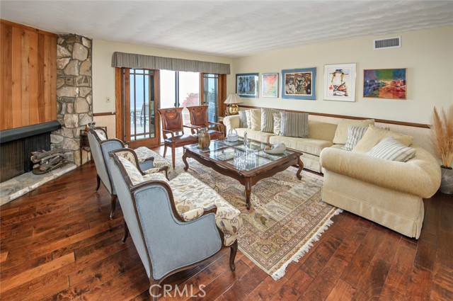 Detail Gallery Image 5 of 47 For 31059 Hawksmoor Dr, Rancho Palos Verdes,  CA 90275 - 5 Beds | 4 Baths