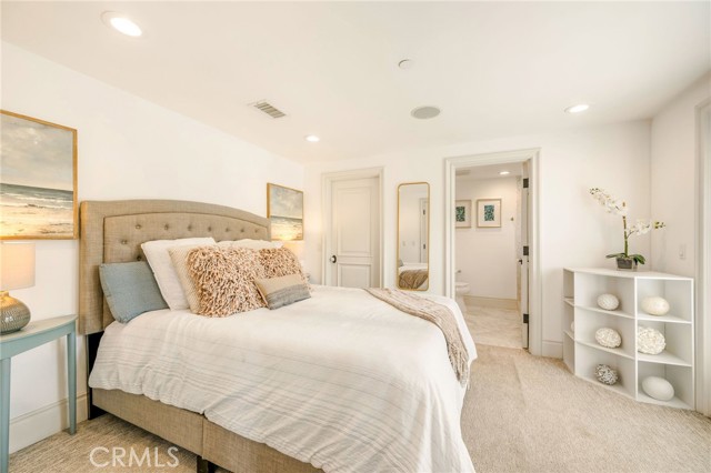480 Cress Street, Laguna Beach CA: https://media.crmls.org/medias/fa7c6e13-af21-45e0-af00-831a1e21700b.jpg