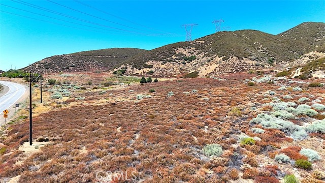 1 Bouquet Canyon Road, Palmdale CA: https://media.crmls.org/medias/fa7dde6d-7c43-4125-8b08-573bddeeea22.jpg
