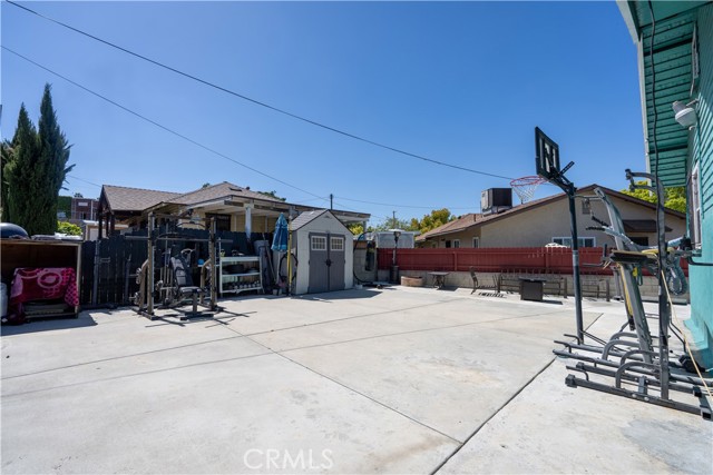 Detail Gallery Image 23 of 32 For 215 Hamlet St, Los Angeles,  CA 90042 - 2 Beds | 1 Baths