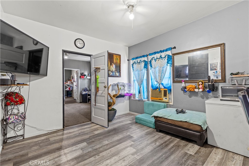 MLS #DW25124184 image #9