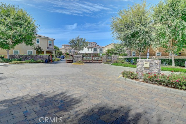 Detail Gallery Image 8 of 55 For 209 Calle Belleza, Lake Forest,  CA 92630 - 3 Beds | 2/1 Baths