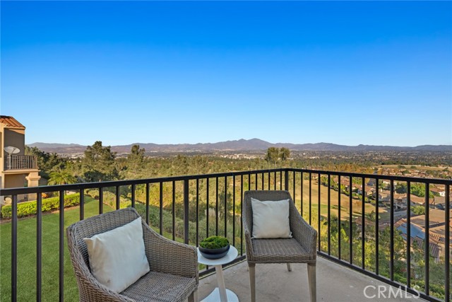 Detail Gallery Image 8 of 47 For 38 Verdin Ln, Aliso Viejo,  CA 92656 - 2 Beds | 2/1 Baths