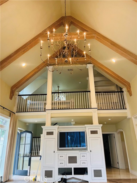 Detail Gallery Image 21 of 31 For 4110 Woodleigh Ln, La Canada Flintridge,  CA 91011 - 6 Beds | 8 Baths