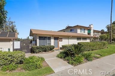 Detail Gallery Image 37 of 46 For 1360 G Shadow Ln #G,  Fullerton,  CA 92831 - 2 Beds | 2 Baths