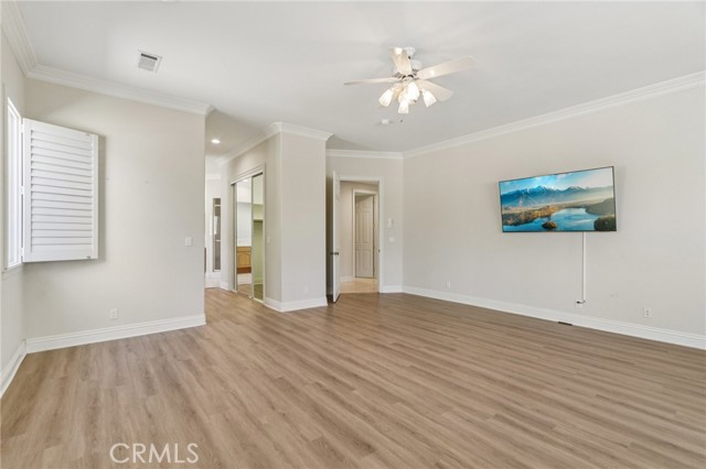 Image 40 of 62 For 16860 Rayen Street