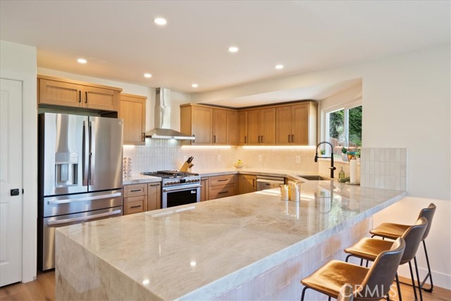 Detail Gallery Image 10 of 31 For 220 Selma, Pismo Beach,  CA 93449 - 3 Beds | 2 Baths