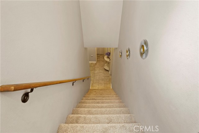 Detail Gallery Image 34 of 59 For 6524 Twin Circle Ln #2,  Simi Valley,  CA 93063 - 2 Beds | 1/1 Baths