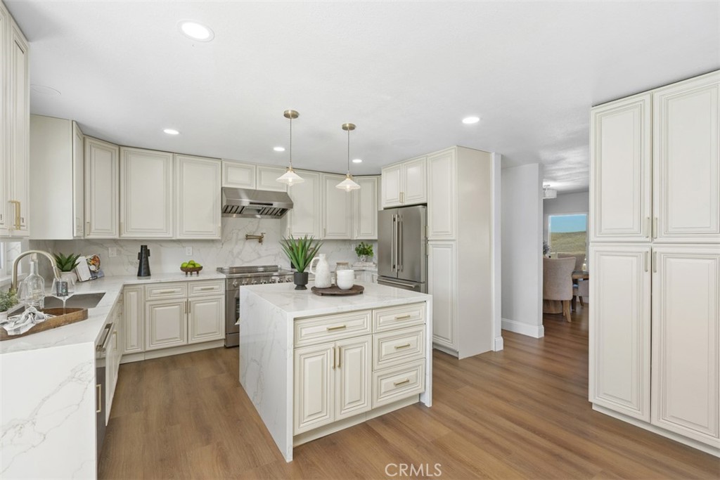 MLS #OC25217279 image #12