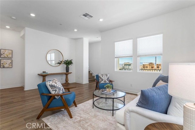 Detail Gallery Image 20 of 75 For 27554 Sparrow Ct, Valencia,  CA 91381 - 3 Beds | 2/1 Baths
