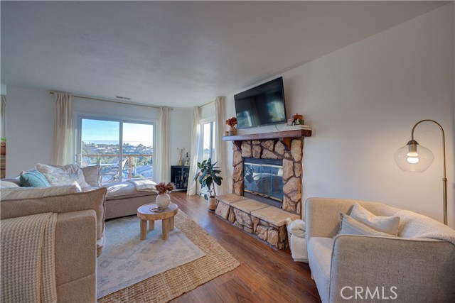 Detail Gallery Image 6 of 26 For 650 Vista Pacifica Cir, Pismo Beach,  CA 93449 - 2 Beds | 2/1 Baths