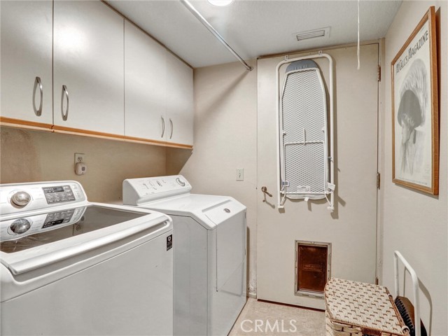 208 Kavenish S Drive, Rancho Mirage CA: https://media.crmls.org/medias/fa872baf-c6e3-4049-b7d4-a8bfea4972a4.jpg