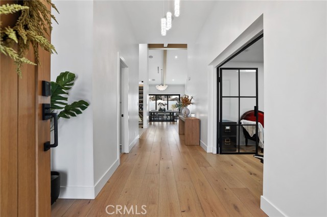 11444 Harrisburg Road, Rossmoor CA: https://media.crmls.org/medias/fa877896-5e61-4495-b042-8dc3da032dba.jpg