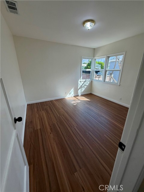 Detail Gallery Image 18 of 22 For 349 Laun, Altadena,  CA 91001 - 3 Beds | 1 Baths