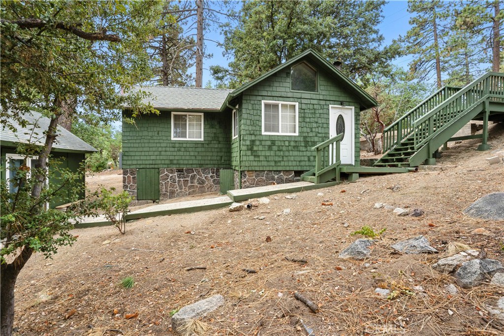 24990 Marion Ridge Drive