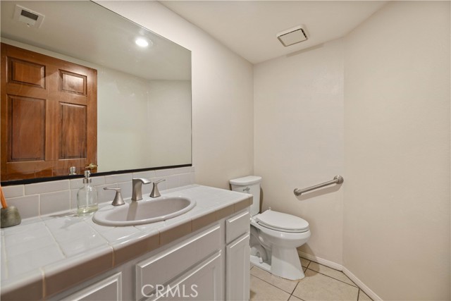 Detail Gallery Image 43 of 56 For 5704 Bulford Pl, Lancaster,  CA 93536 - 3 Beds | 2/1 Baths