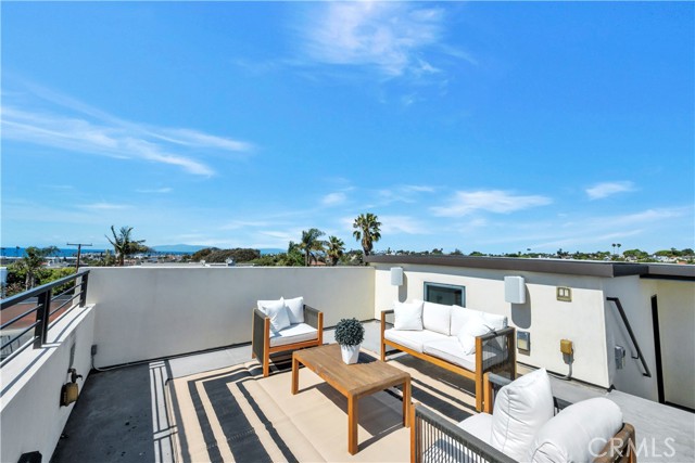 332 Avenue E, Redondo Beach, California 90277, 5 Bedrooms Bedrooms, 0 ,6 BathroomsBathrooms,Residential,For Sale,Avenue E,0,SB26070979 332 Avenue E, Redondo Beach, California 90277, 5 Bedrooms Bedrooms, 0 ,6 BathroomsBathrooms,Residential,For Sale,Avenue E,0,SB26070979