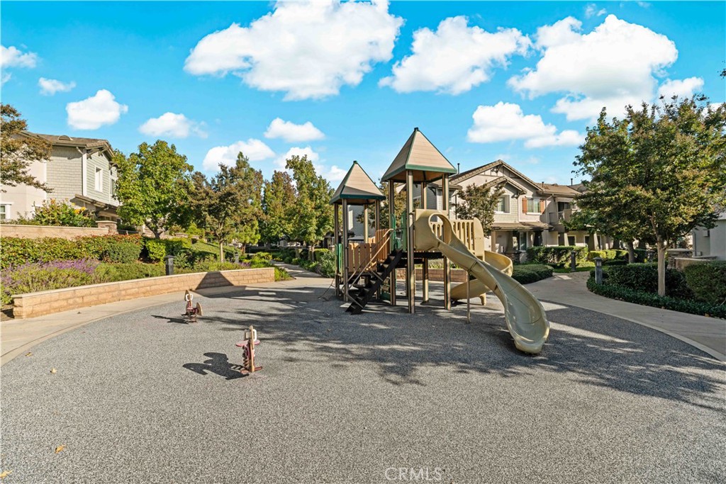 MLS #OC25254109 image #26