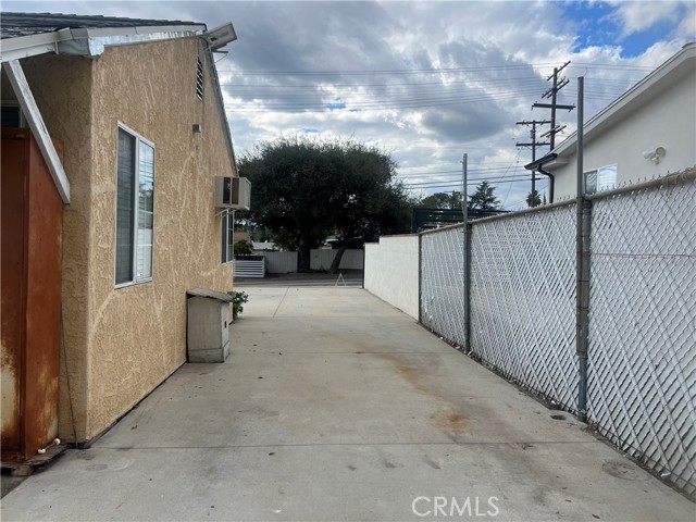 9940 Haines Canyon Ave, Los Angeles, CA 91042 photo 50