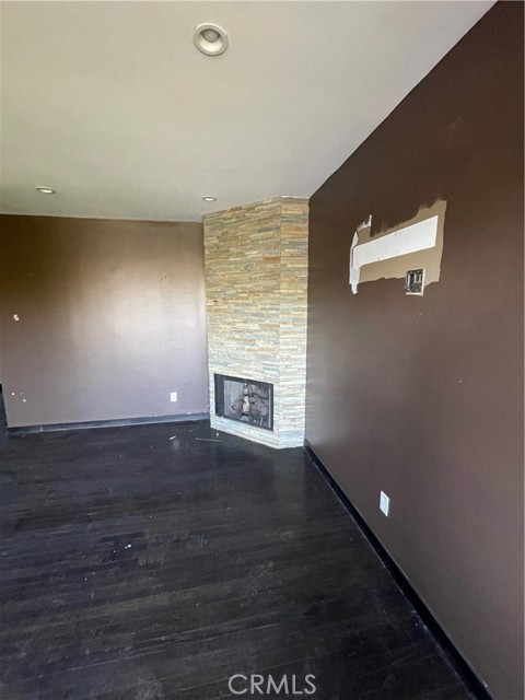 Detail Gallery Image 2 of 9 For 9275 Flicker, Los Angeles,  CA 90069 - 2 Beds | 3 Baths