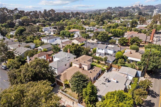 Detail Gallery Image 21 of 22 For 11333 Montana Ave, Los Angeles,  CA 90049 - 4 Beds | 2/1 Baths