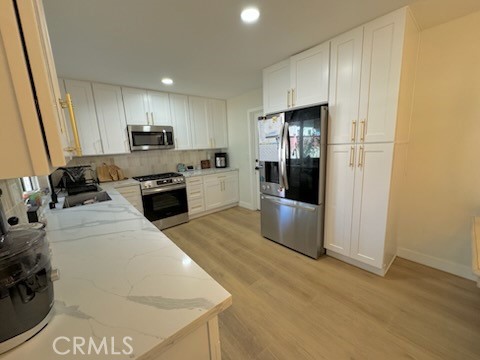 Detail Gallery Image 4 of 15 For 1308 Dixon Ct, Chula Vista,  CA 91911 - 4 Beds | 2 Baths