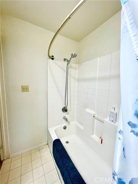 Detail Gallery Image 10 of 12 For 23743 Skyland Dr, Crestline,  CA 92325 - 2 Beds | 1 Baths