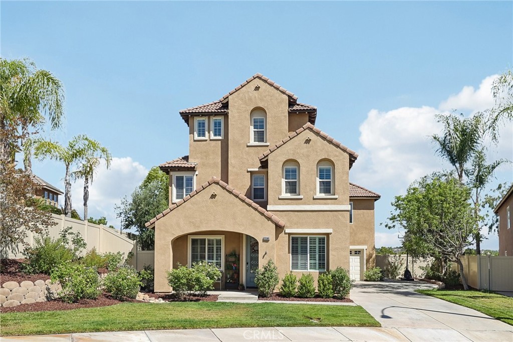 33380 Scarborough Ln