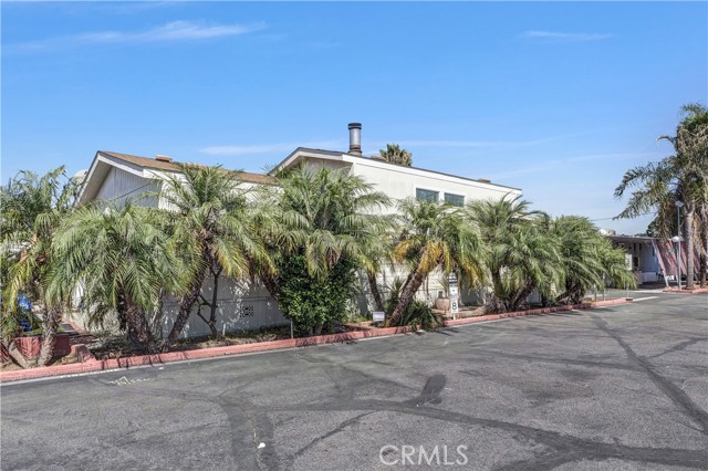 Detail Gallery Image 5 of 30 For 16511 Garfield #B4,  Paramount,  CA 90723 - 3 Beds | 2 Baths