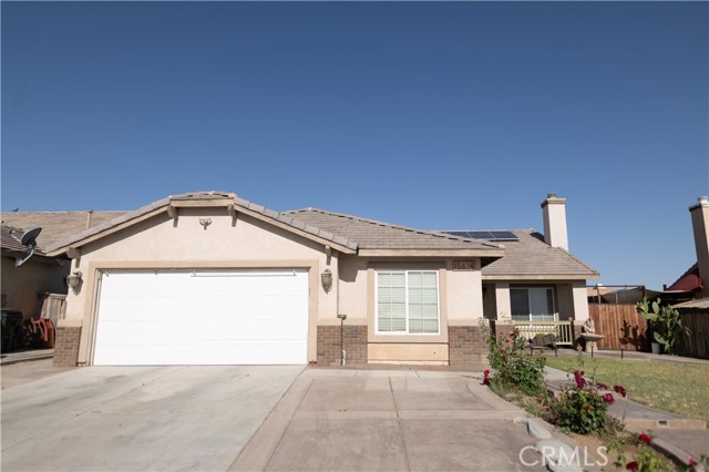 Detail Gallery Image 1 of 25 For 15614 Pearmain St, Adelanto,  CA 92301 - 4 Beds | 2 Baths