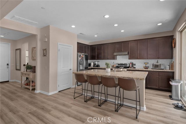 24206 Dandelion Court, Lake Elsinore CA: https://media.crmls.org/medias/fa8f8dd7-abb8-42c0-9e5f-8d2010602e42.jpg