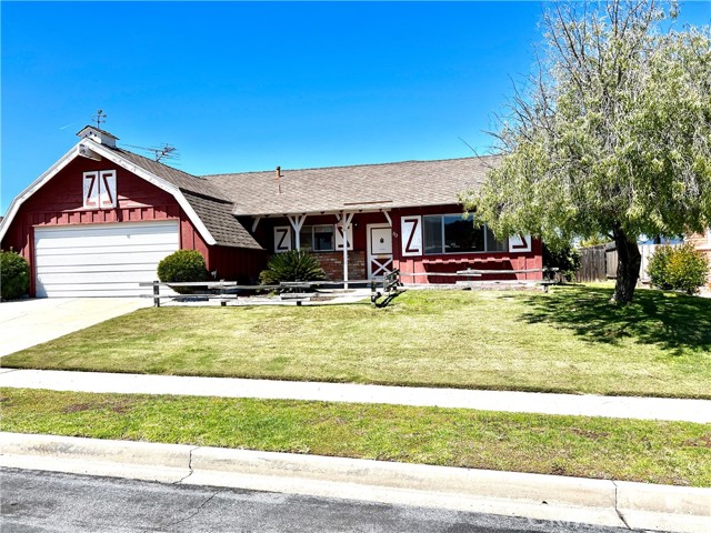 113 Sandra Court photo 2