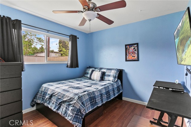 Detail Gallery Image 17 of 21 For 1305 N Gunther St, Santa Ana,  CA 92703 - 4 Beds | 2 Baths