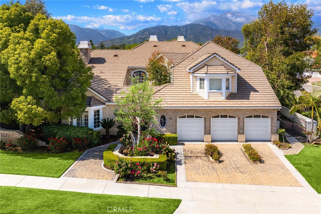 779 Coral Tree Way