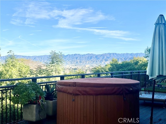 Detail Gallery Image 21 of 47 For 11551 Decente, Studio City,  CA 91604 - 2 Beds | 2 Baths