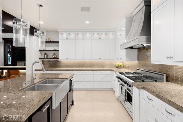 Detail Gallery Image 14 of 56 For 43360 via Siena, Indian Wells,  CA 92210 - 6 Beds | 5/2 Baths