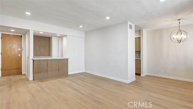 4915 Tyrone, 325 photo 13