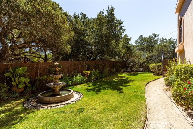 Detail Gallery Image 30 of 40 For 1385 Corberosa Dr, Arroyo Grande,  CA 93420 - 4 Beds | 3/1 Baths