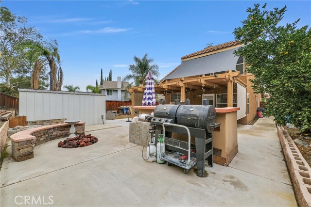 12284 Sandy Creek, Riverside CA: https://media.crmls.org/medias/fa93ee80-cce1-4c43-8e7b-d8a89c004c3b.jpg
