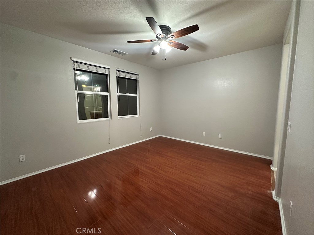 MLS #OC25275863 image #8