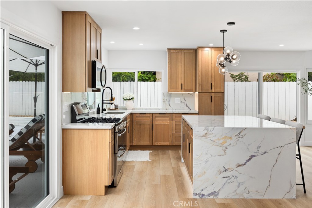 MLS #OC25274236 image #14